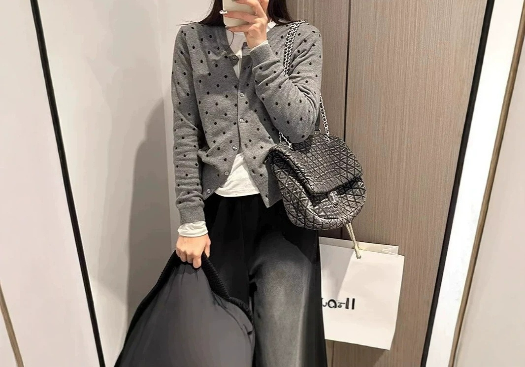 Gray Polka Dot Knitted Cardiga - Crew Clothing Summer Jacket recension och pris
