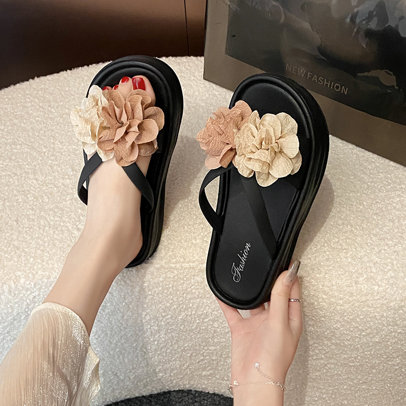 Two-Tone Floral Platform Sanda - Summer Clothing Korea recension och pris