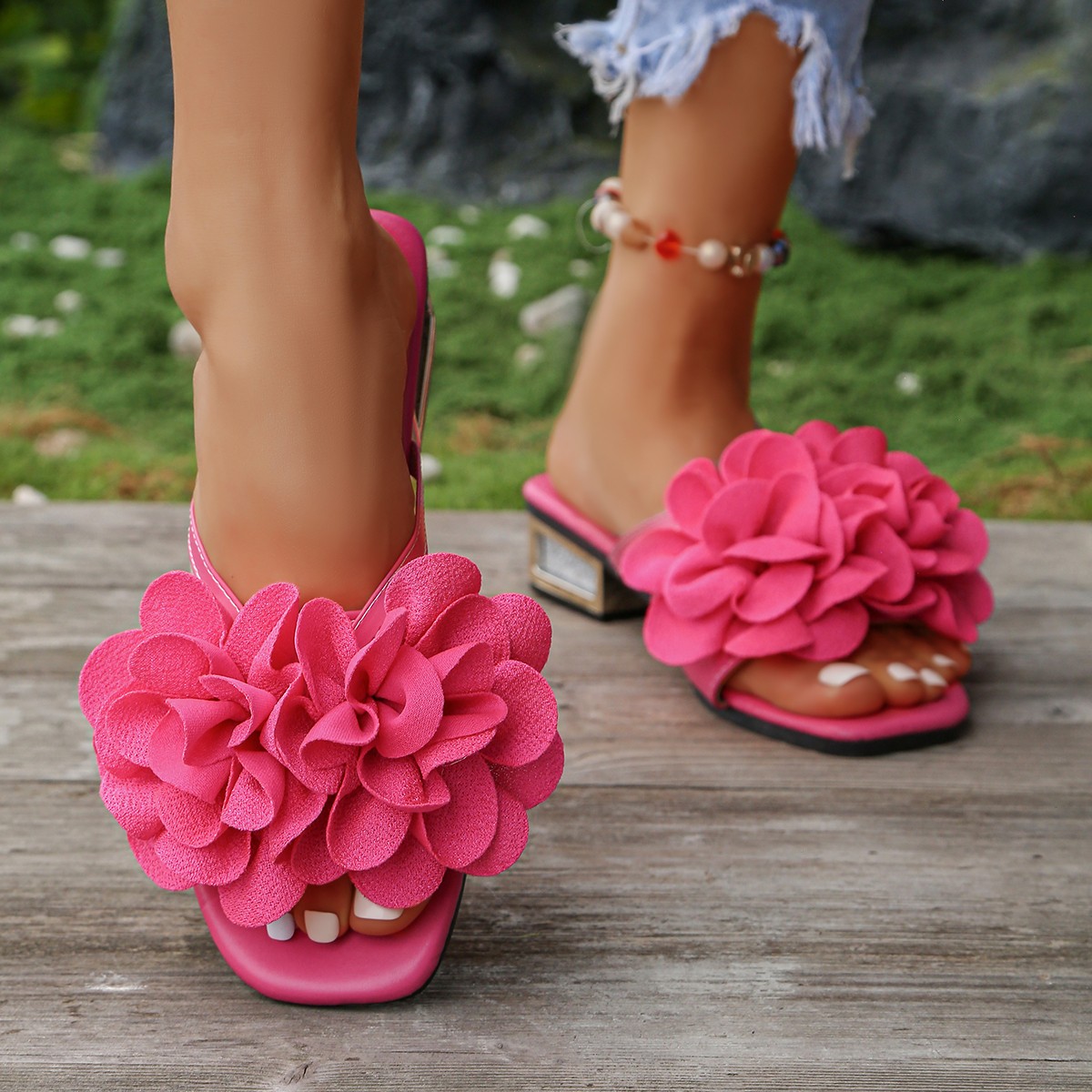 Red Flower Decorated Flip-flop - Summer Clothing Korea recension och pris