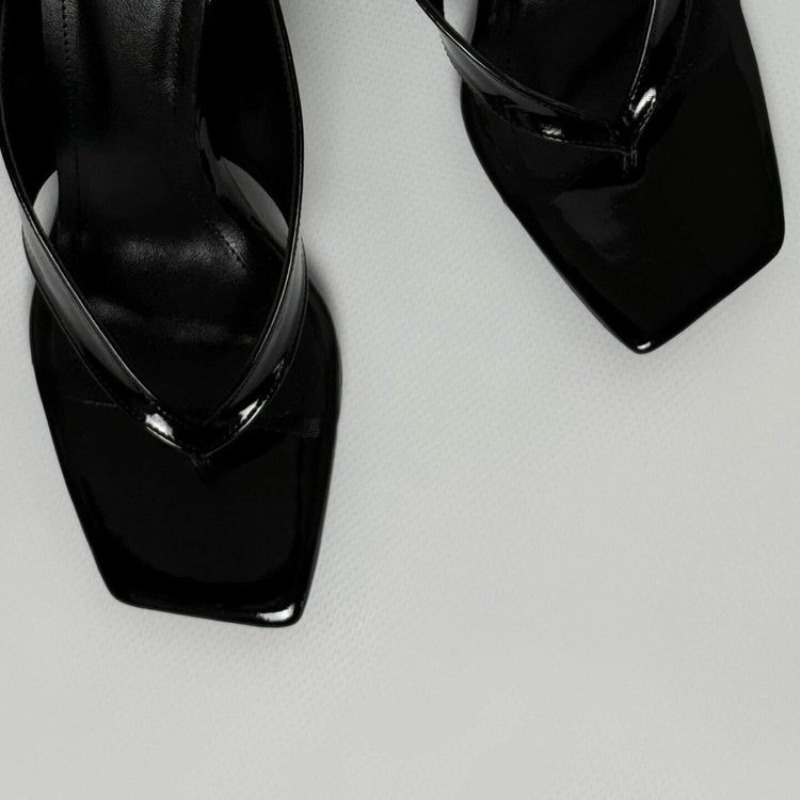 Square-toe V-strap high heels  - Summer Clothing Korea recension och pris