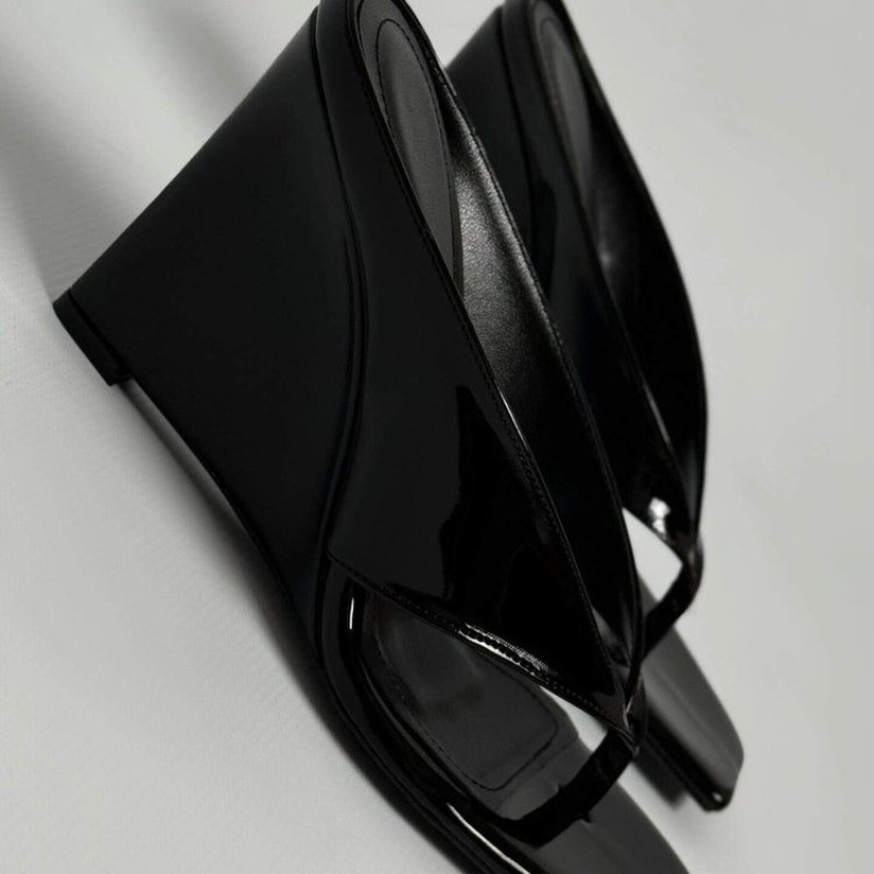 Square-toe V-strap high heels  - Summer Clothing Korea recension och pris